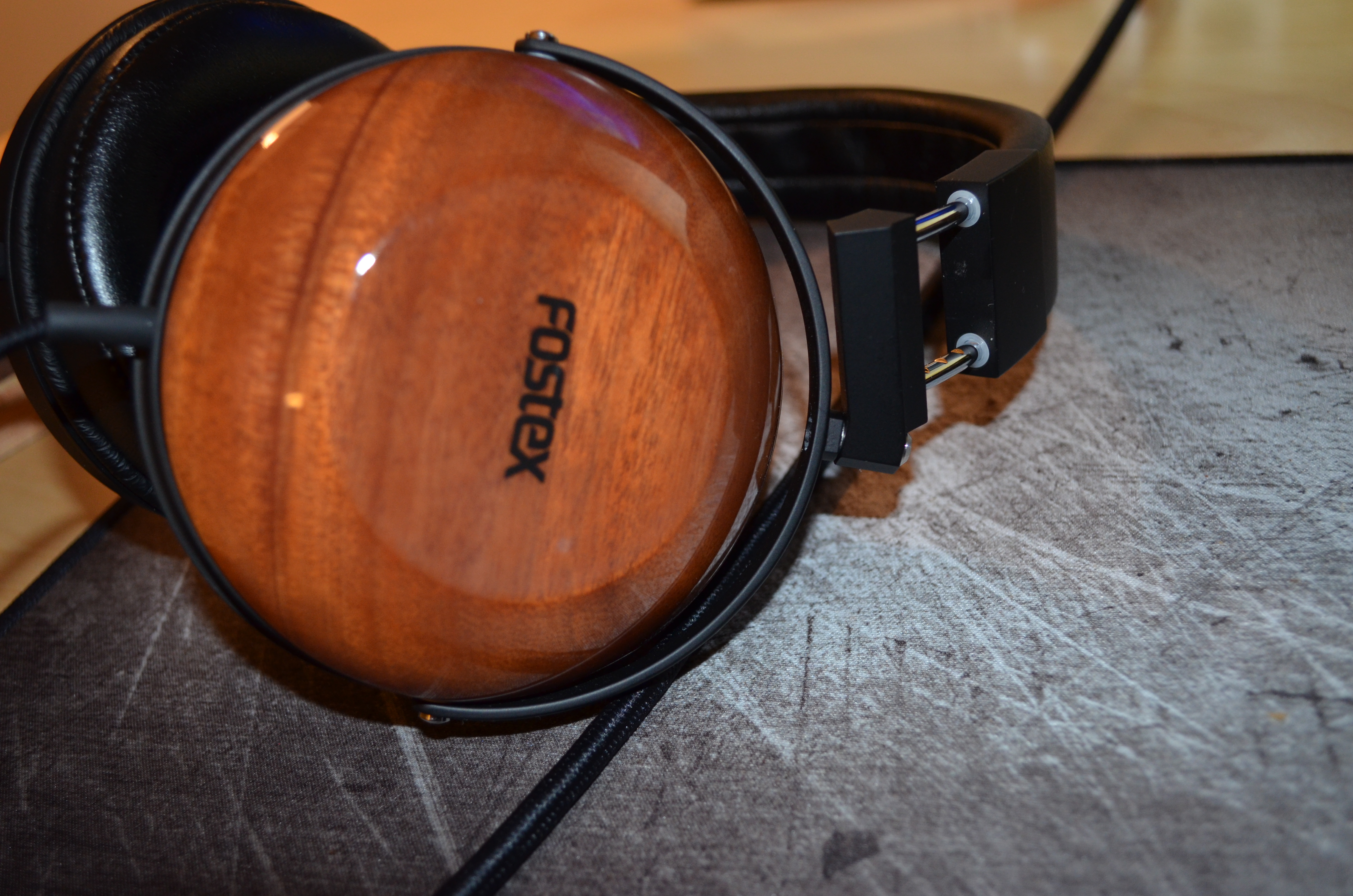 Massdrop Fostex TH-x00 (Mahogany) review | Headphone Reviews and
