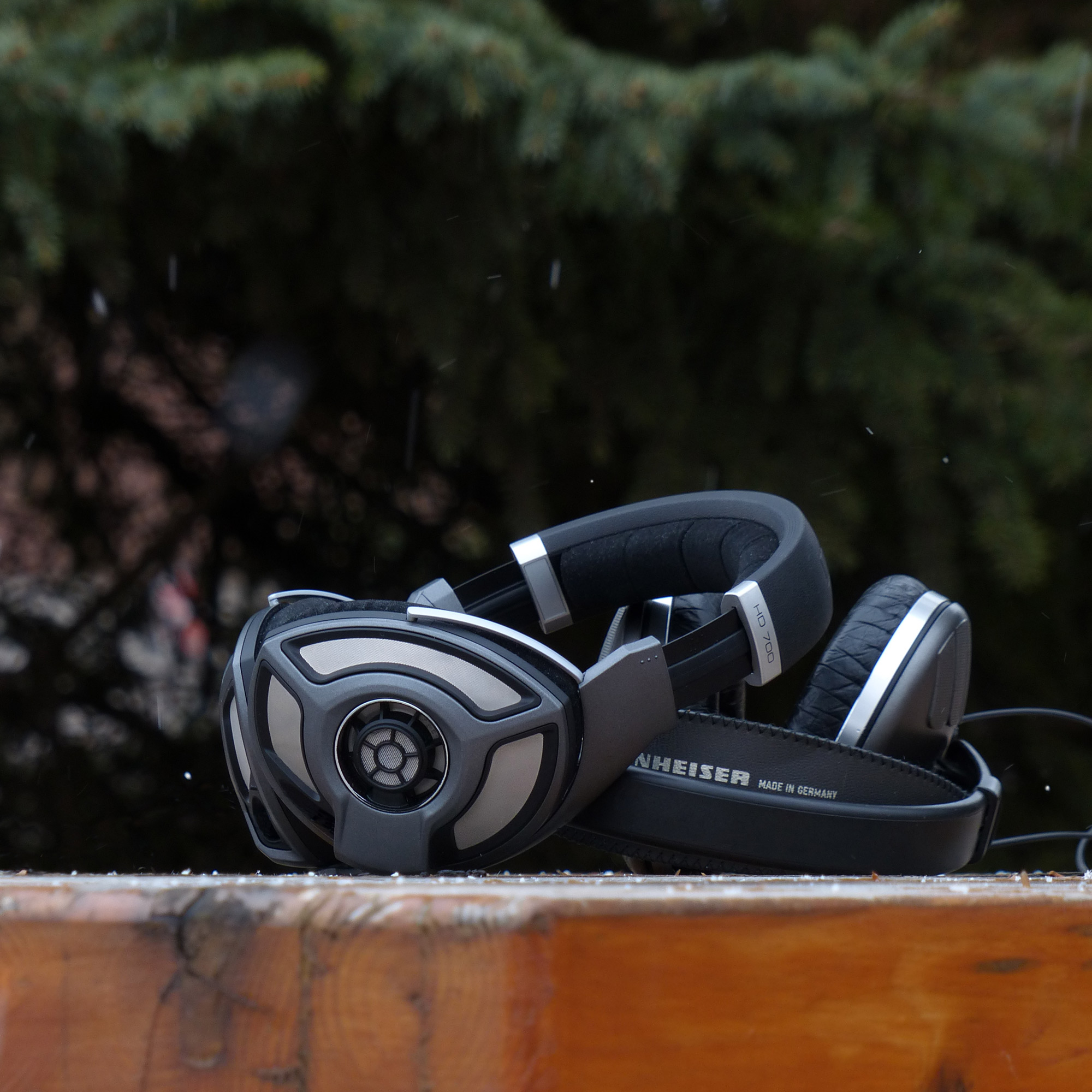 Sennheiser HD250 Linear Impressions Micro-Thread | Headphone Reviews ...