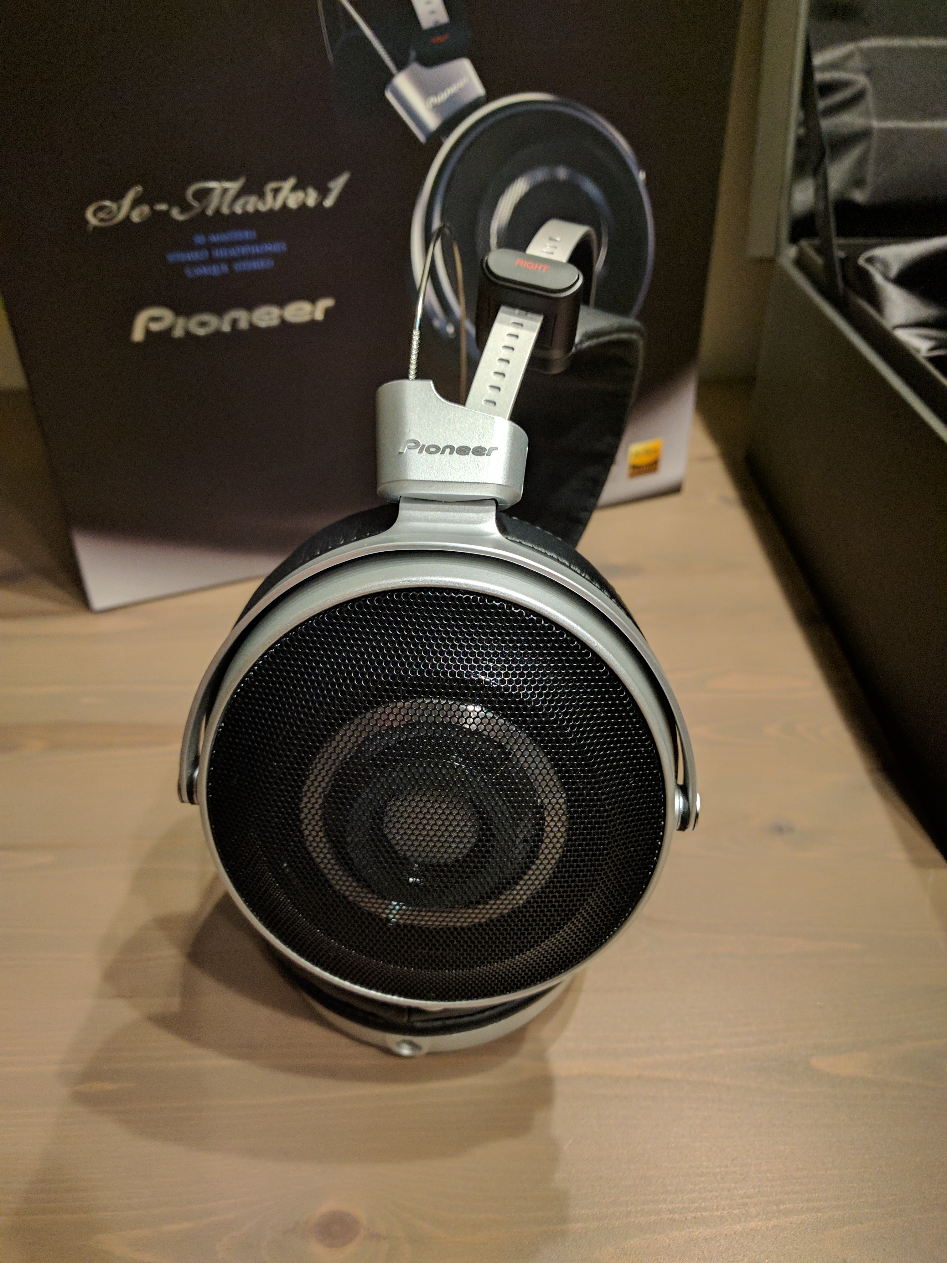 pioneer se master 1